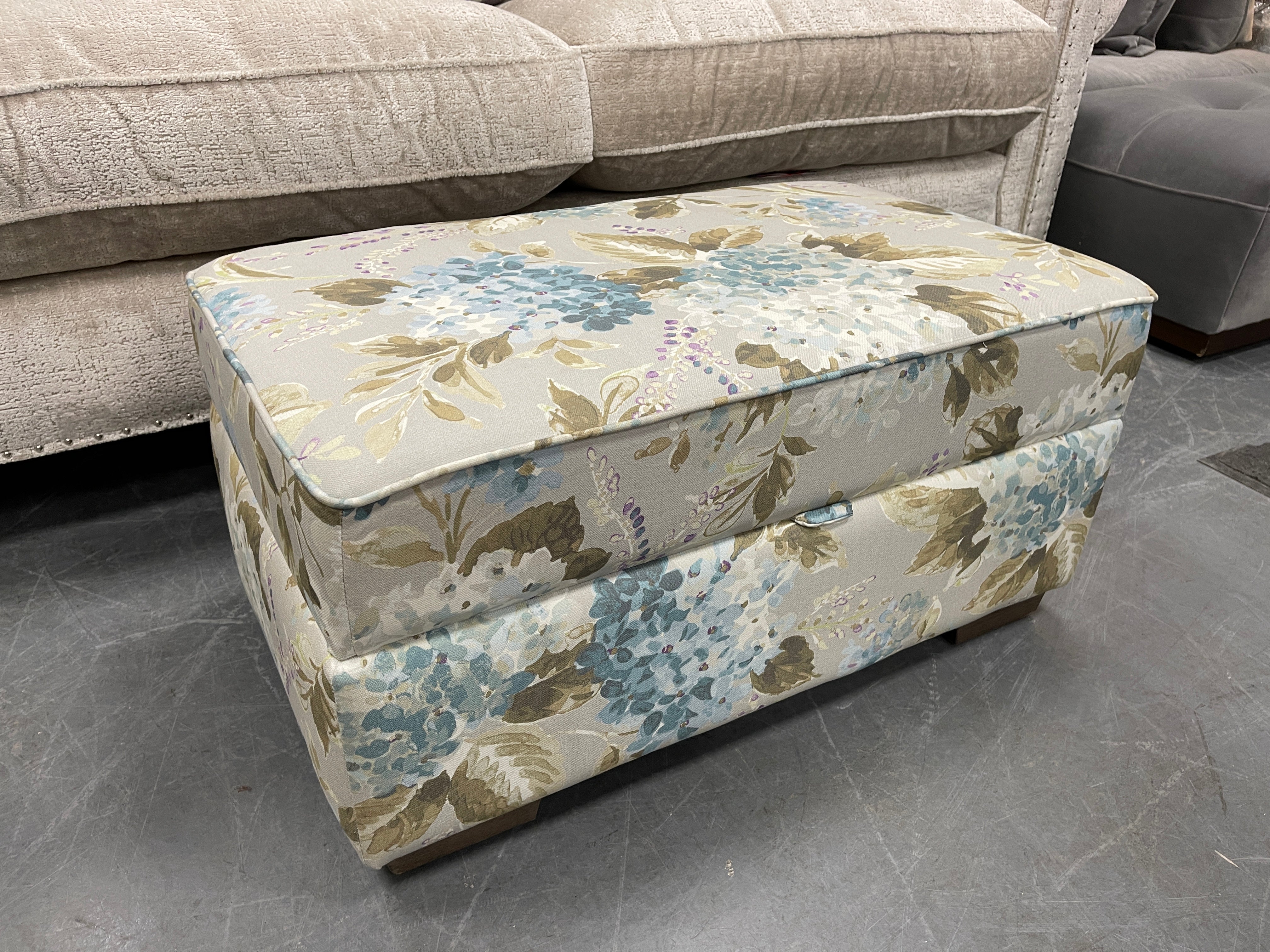 SOFOLOGY ARIANA storage footstool in floral linen fabric