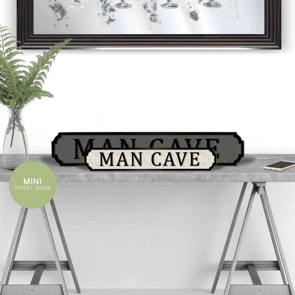 Road Sign Mini MAN CAVE White / Black - wooden vintage feel